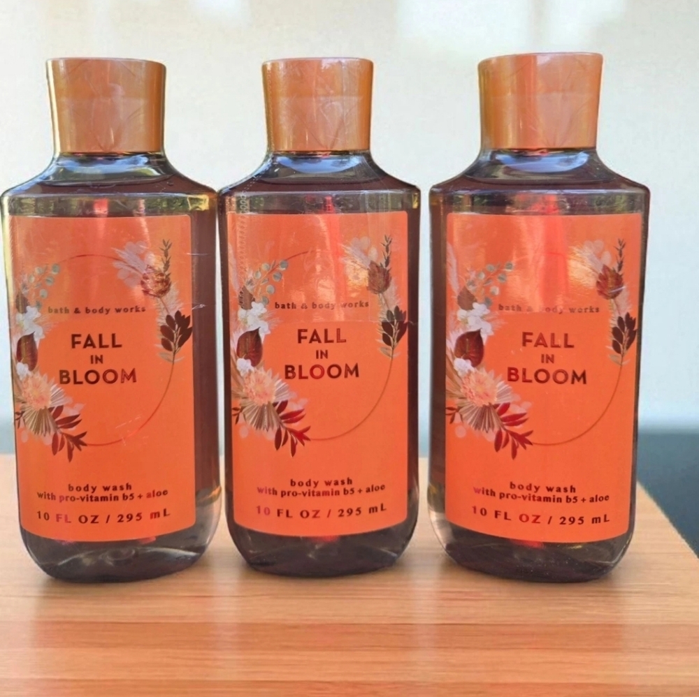 Bath & Body Works FALL IN BLOOM Body W a s h Shower Gel 10 o z -  Lot of 3 - NEW